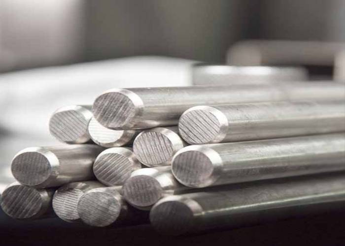 Duplex Steel 2205 Round Bars Manufacturer